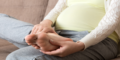 Caviglie gonfie in gravidanza