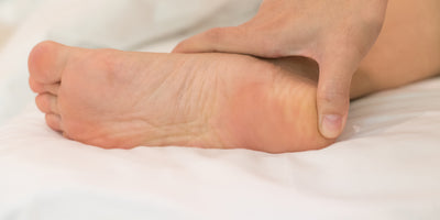 Fascite plantare: cause, sintomi, rimedi